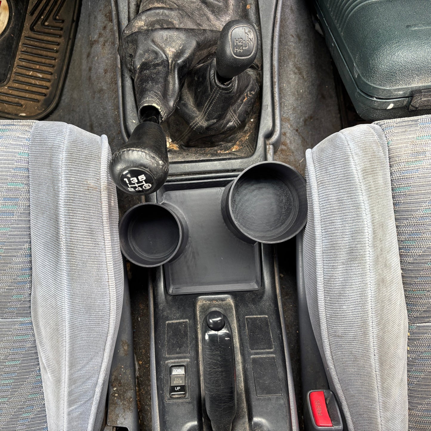 5 Speed 3rd Gen Toyota 4Runner Cup Holder Upgrade (1996–1998)