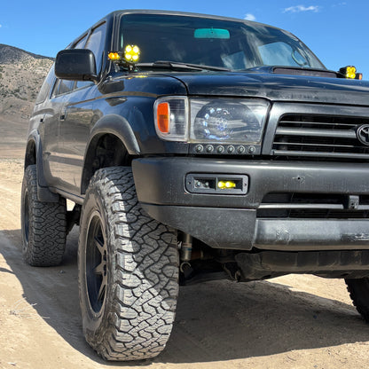 3rd gen 4runner turnsignal fog light combo in the desert