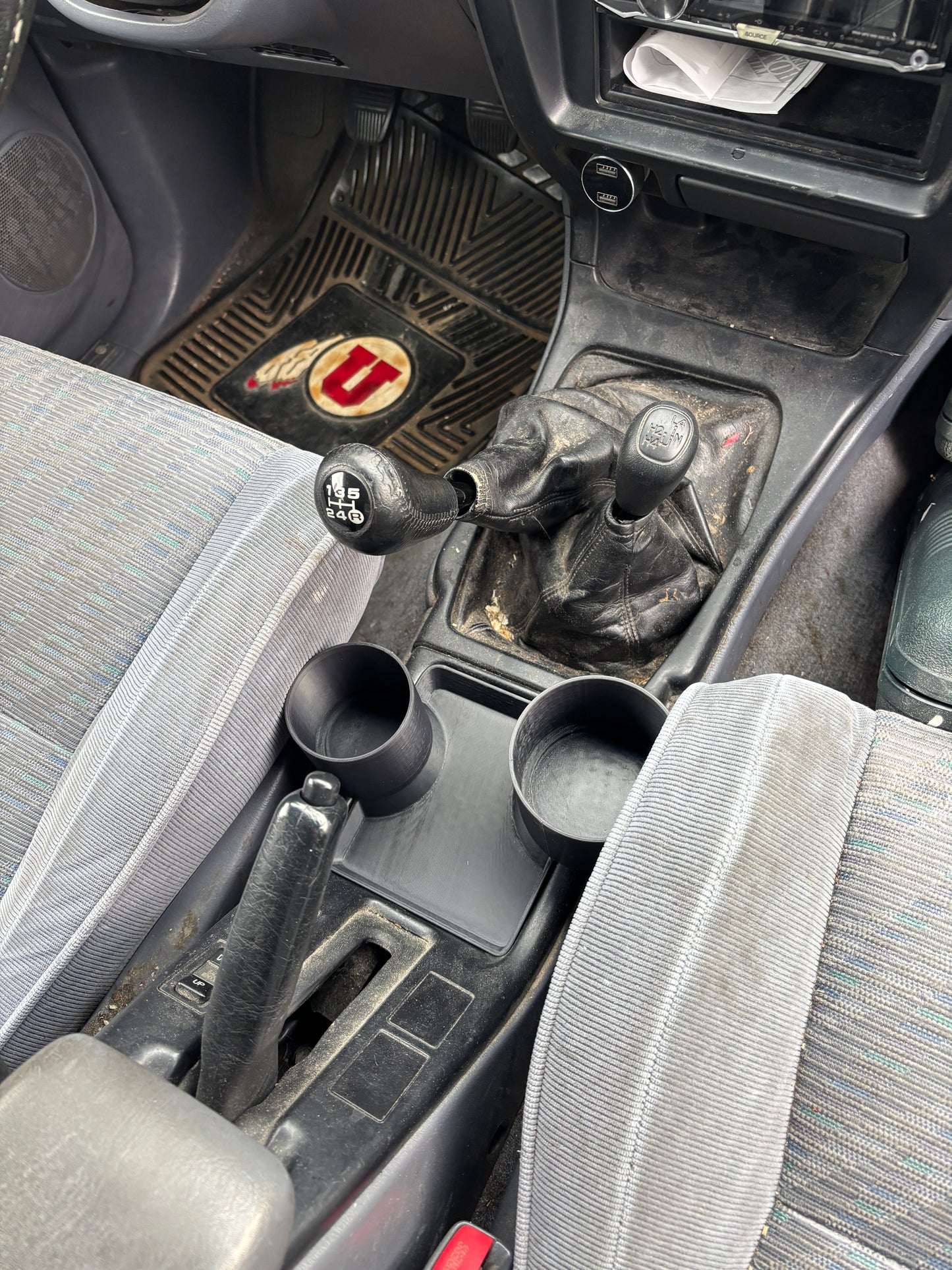 5 Speed Toyota 4Runner 3rd Gen Hilux Surf Cup Holder 96-98 Center Console Upgrade 3D Printed Interior Accessory